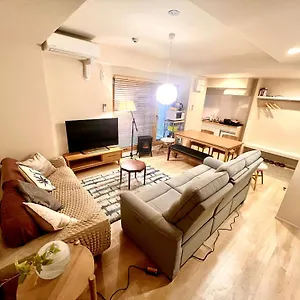 Apartment 江戸川橋レジデンス Edogawabashi, Tokyo