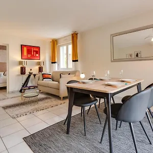 apt-the-parc-des-raisses-t2-for-4-people.hotels-rhonealpes.com/